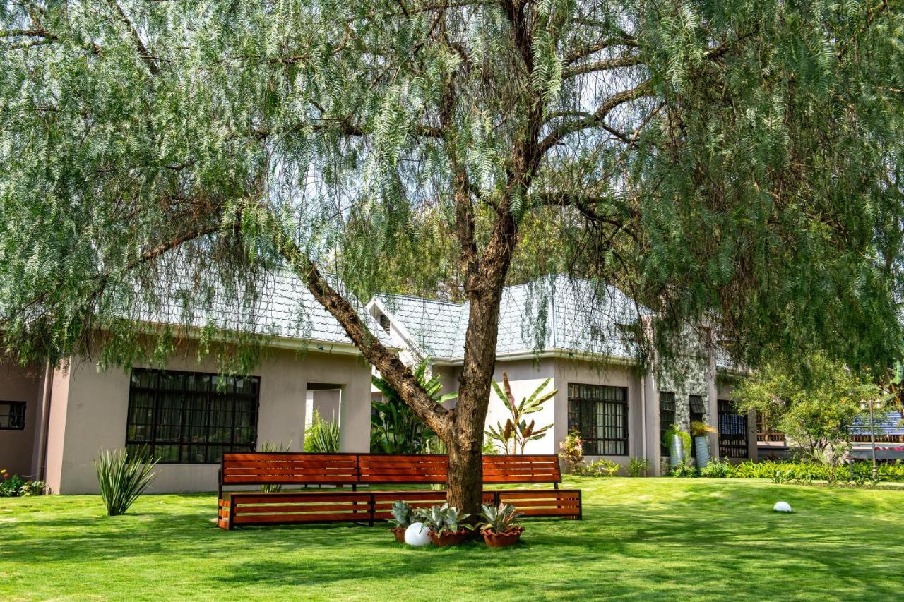 Kinga Homes Boutique Hotel Моши Экстерьер фото
