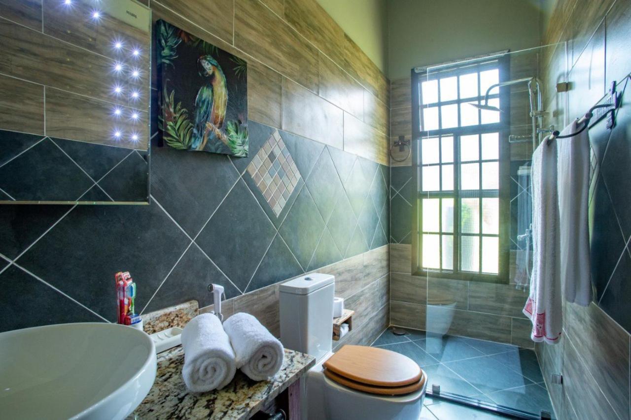 Kinga Homes Boutique Hotel Моши Экстерьер фото
